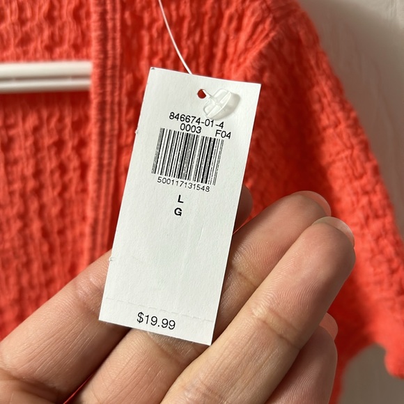 Old Navy Top L NWT - Picture 2 of 3